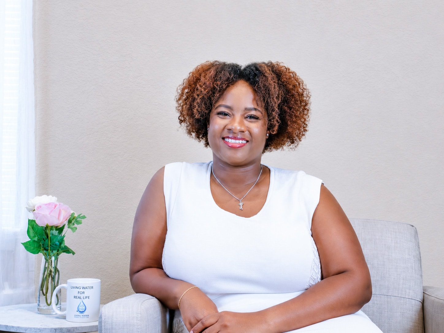 Roslynn Nyanhongo speaking at a faith-based conference